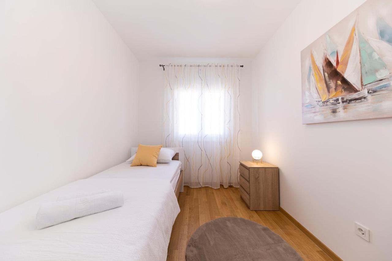Apartment Diadora Zadar Exterior foto